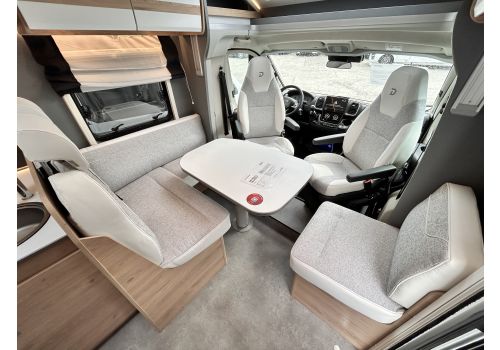 Autocaravana Perfilada DETHLEFFS Just T7052 EB en Alquiler