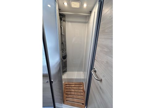 Autocaravana Perfilada DETHLEFFS Just T7052 EB en Alquiler
