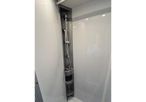 Autocaravana Perfilada DETHLEFFS Just T7052 EB en Alquiler