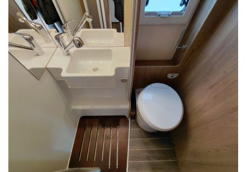 Autocaravana Perfilada ROLLER TEAM Zefiro 291 TL de Ocasión