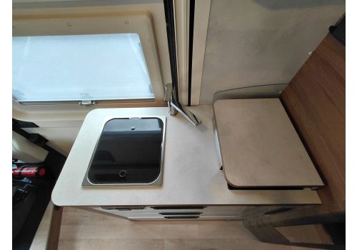Furgoneta Cámper RAPIDO V65XL Nueva en Venta