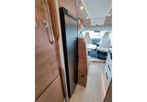 Furgoneta Cámper RAPIDO V65XL Nueva en Venta