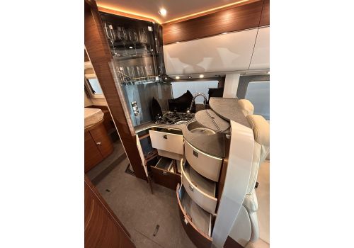 Autocaravana Integral CARTHAGO Chic c-line I 5.0 QB Nueva en Venta