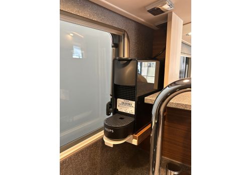 Autocaravana Integral CARTHAGO Chic c-line I 5.0 QB Nueva en Venta