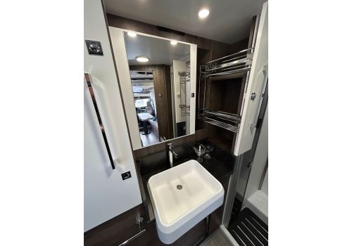 Autocaravana Perfilada BENIMAR Tessoro 488 de Ocasión