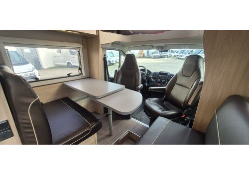 Autocaravana Perfilada WEINSBERG R58 de Ocasión