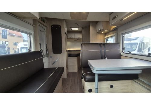 Autocaravana Perfilada WEINSBERG R58 de Ocasión