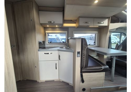 Autocaravana Perfilada WEINSBERG R58 de Ocasión