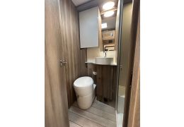 Autocaravana Perfilada ROLLER TEAM Kronos 274 TL Nueva en Venta