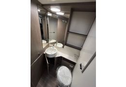 Autocaravana Integral ROLLER TEAM Zefiro 287 INT Nueva en Venta