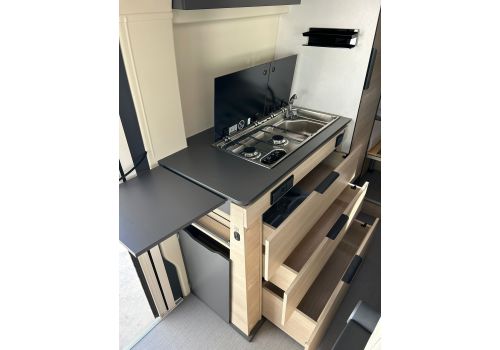 Furgoneta Cámper DREAMER Camper five FUN + de Ocasión