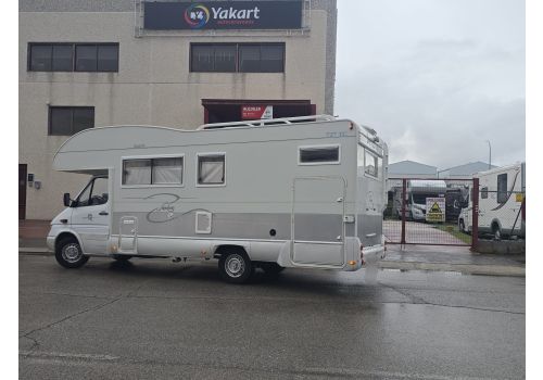 Autocaravana Capuchina RIMOR Rimor 727 TC de Ocasión