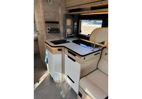 Autocaravana Integral RAPIDO Rápido 8096DF modelo 2025 de Ocasión