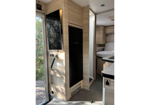 Autocaravana Integral RAPIDO Rápido 8096DF modelo 2025 de Ocasión