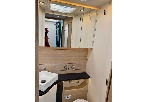 Autocaravana Integral RAPIDO Rápido 8096DF modelo 2025 de Ocasión