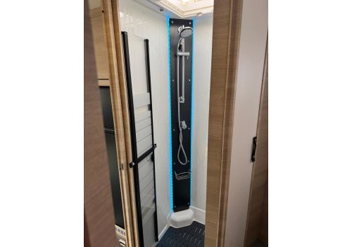 Autocaravana Integral RAPIDO Rápido 8096DF modelo 2025 de Ocasión