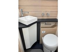 Autocaravana Integral RAPIDO Rápido 8096DF modelo 2025 de Ocasión