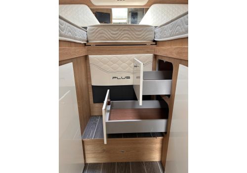 Autocaravana Integral ROLLER TEAM Zefiro Plus 284 de Ocasión