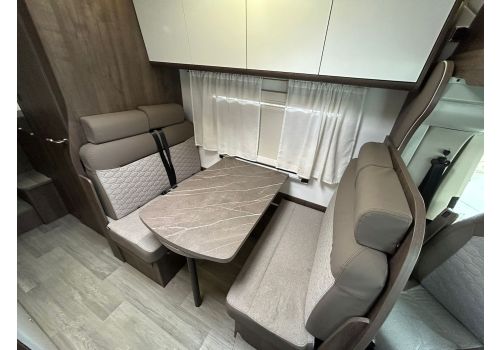 Autocaravana Capuchina BENIMAR Sport 346 de Ocasión