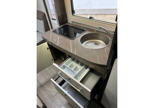 Autocaravana Capuchina BENIMAR Sport 346 de Ocasión