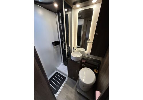 Autocaravana Capuchina BENIMAR Sport 346 de Ocasión
