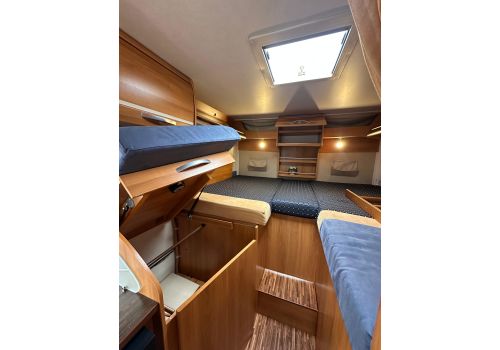 Autocaravana Integral HYMER Exsis  562 de Ocasión