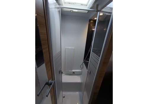 Autocaravana Integral ADRIA Sonic Supreme i710DC de Ocasión
