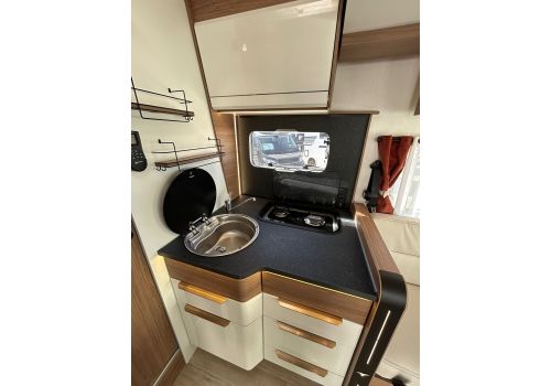 Autocaravana Perfilada PILOTE P746 Expression de Ocasión