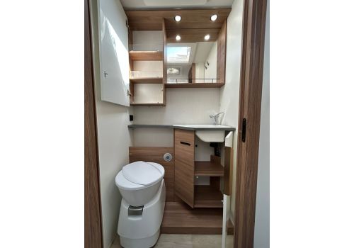 Autocaravana Perfilada PILOTE P746 Expression de Ocasión