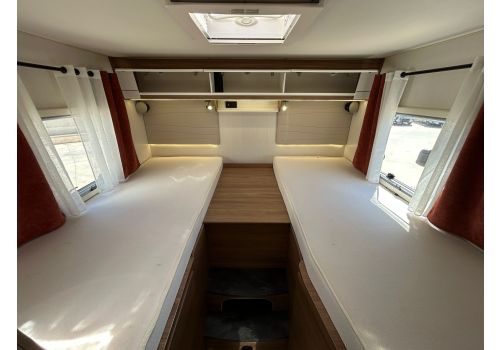 Autocaravana Perfilada PILOTE P746 Expression de Ocasión