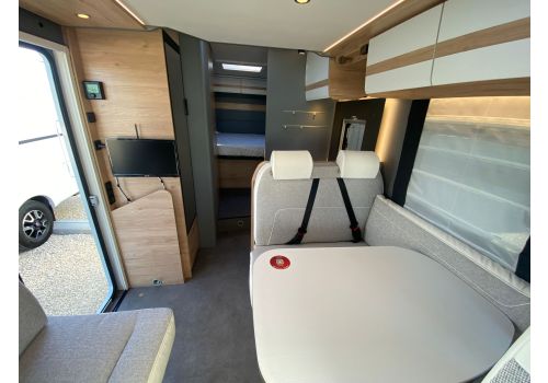 Autocaravana Perfilada DETHLEFFS Dethleffs Just T 7052 DBM en Alquiler