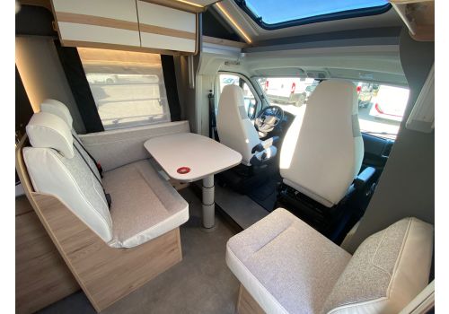 Autocaravana Perfilada DETHLEFFS Dethleffs Just T 7052 DBM en Alquiler