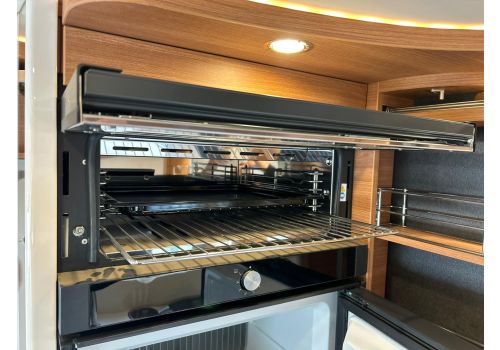Autocaravana Integral CARTHAGO Chic C-Line 4.9 LE de Ocasión