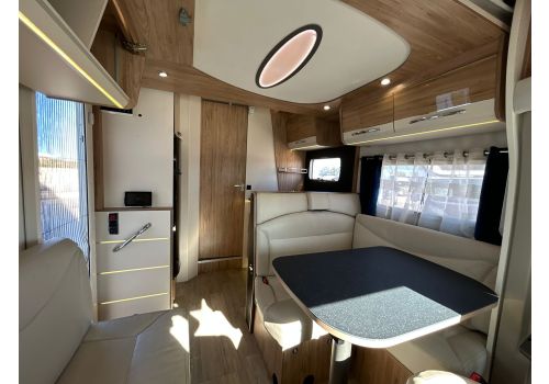Autocaravana Perfilada PILOTE P746GJ de Ocasión
