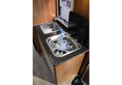 Autocaravana Capuchina RIMOR Katamarano 9 de Ocasión