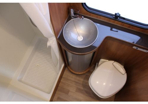 Autocaravana Capuchina RIMOR Katamarano 9 de Ocasión