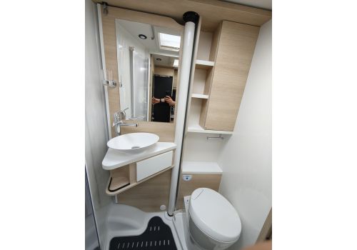 Autocaravana Integral RAPIDO C55I 65 Aniversario Nueva en Venta