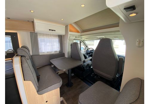 Autocaravana Perfilada SUNLIGHT T 68 en Alquiler