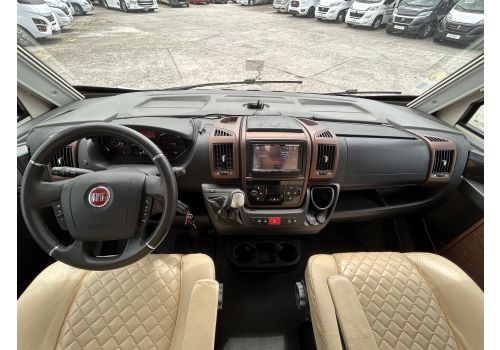 Autocaravana Integral MOBILVETTA K-Yatch Tekno Line 85 de Ocasión