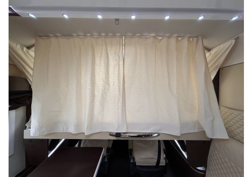 Autocaravana Integral MOBILVETTA K-Yatch Tekno Line 85 de Ocasión