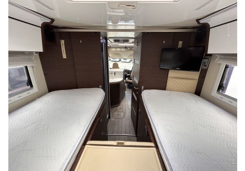 Autocaravana Integral MOBILVETTA K-Yatch Tekno Line 85 de Ocasión
