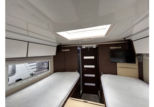 Autocaravana Integral MOBILVETTA K-Yatch Tekno Line 85 de Ocasión