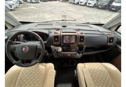 Autocaravana Integral MOBILVETTA K-Yatch Tekno Line 85 de Ocasión