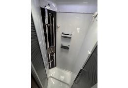 Autocaravana Integral MOBILVETTA K-Yatch Tekno Line 85 de Ocasión