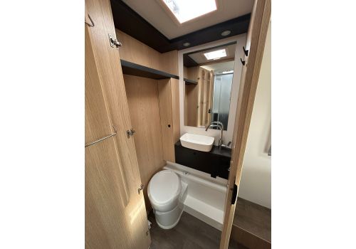 Autocaravana Perfilada SUNLIGHT T 690 L Adventure Edition de Ocasión