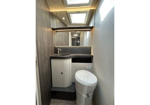 Autocaravana Integral MOBILVETTA KEA i 90 de Ocasión