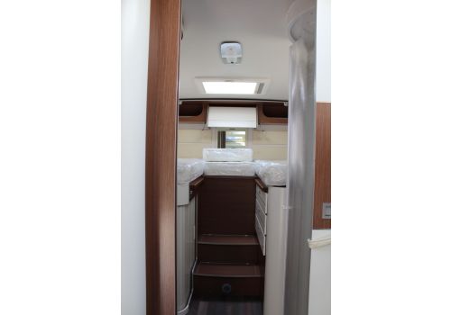 Autocaravana Perfilada ILUSION Irius 740 modelo 2016 de Ocasión