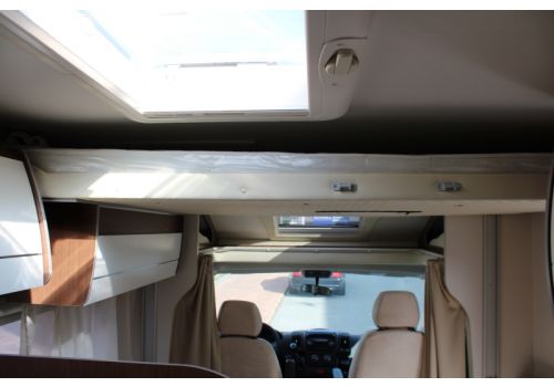 Autocaravana Perfilada ILUSION Irius 740 modelo 2016 de Ocasión