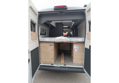 Furgoneta Cámper DETHLEFFS Globetrail 640 DS Nueva en Venta