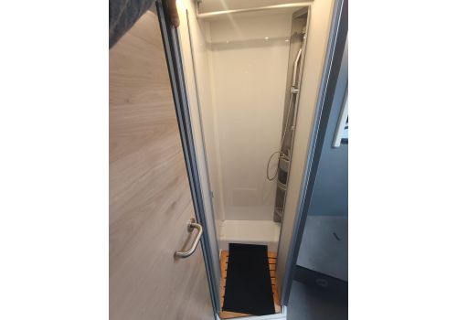 Autocaravana Perfilada DETHLEFFS Just Camp T 7052 DBL Nueva en Venta